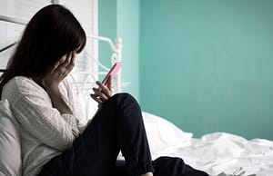 Ragazza ricattata con foto intime: arrestato uomo residente a Carmagnola